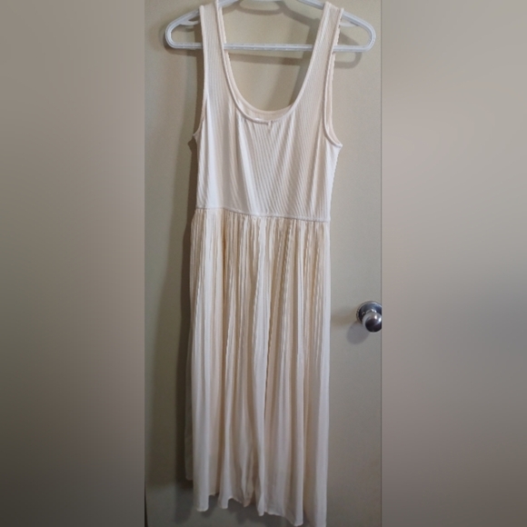 Miller The Label Ivory Balletcore Scoop Neck Pleated Skirt Midi Tank Dress Sz M - Picture 4 of 11